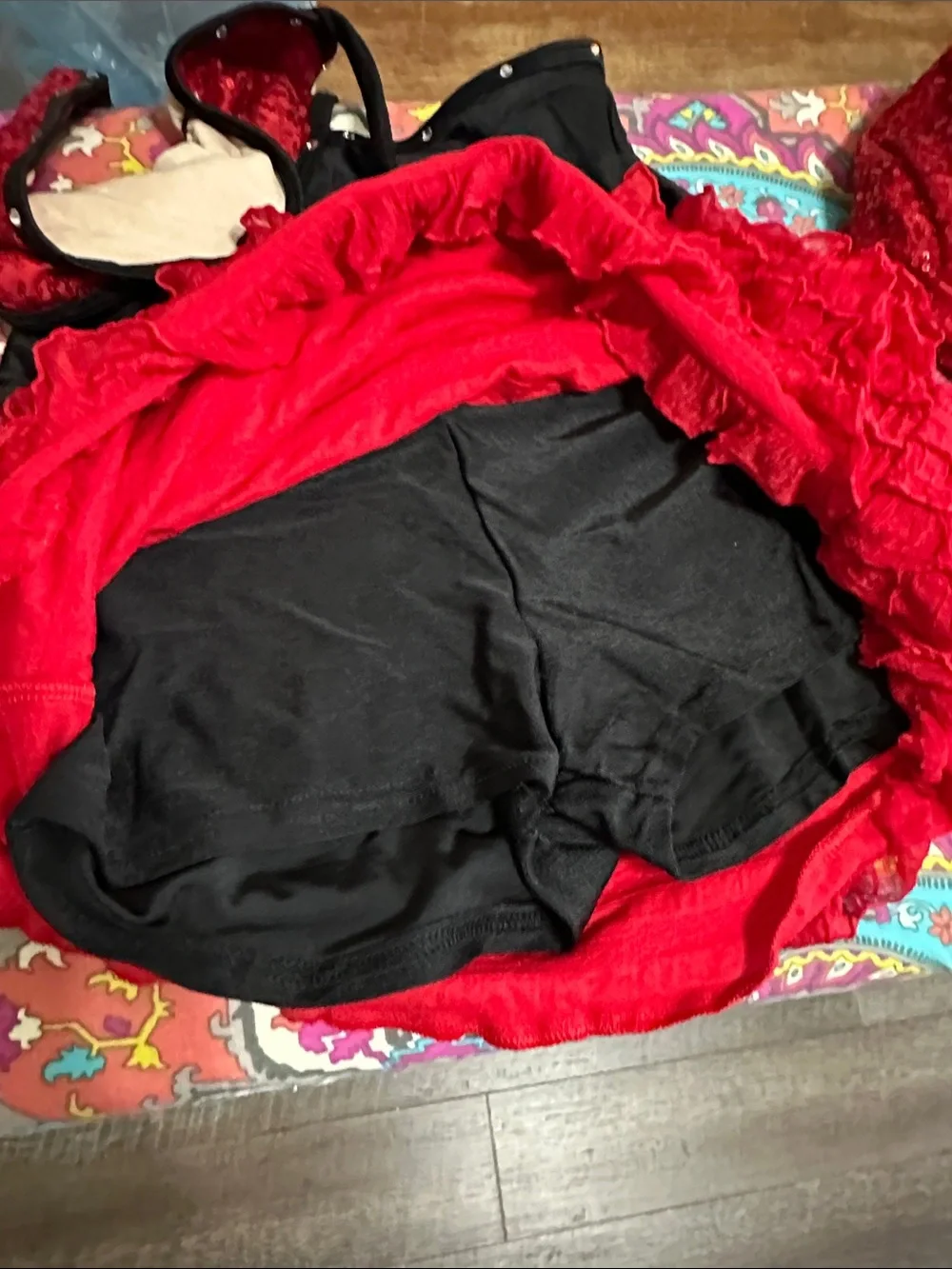 Competition Dance Red & Black Sequin & Ruffle Dance Costume youth large (YL)